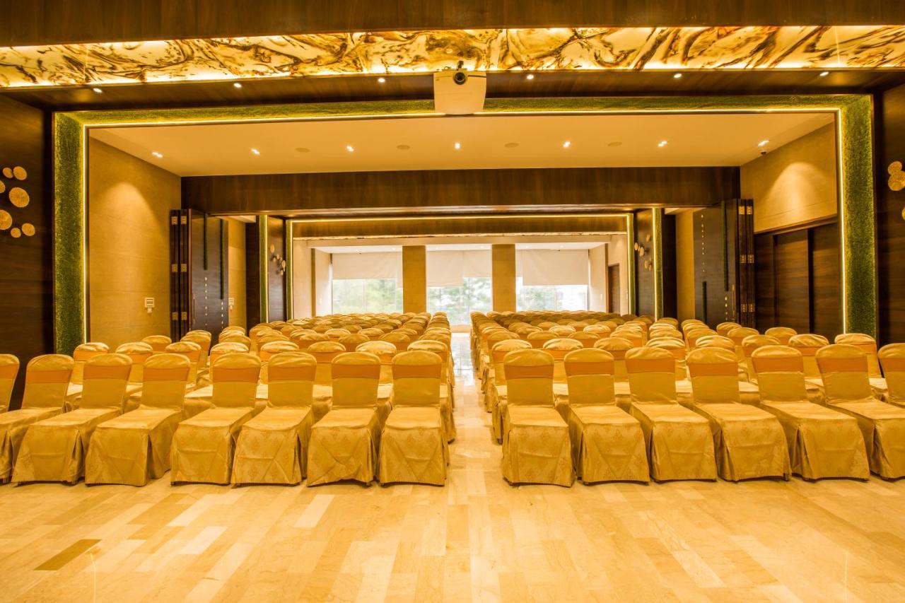 Hotel Millennium Park Panchgani Exterior foto